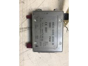 Używane Wzmacniacz anteny Audi A4 Avant Quattro (B7) 3.0 TDI V6 24V Cena € 20,00 Procedura marży oferowane przez Poolman autodemontage