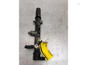 Używane Listwa wtryskowa Audi A4 Avant Quattro (B7) 3.0 TDI V6 24V Cena € 30,00 Procedura marży oferowane przez Poolman autodemontage