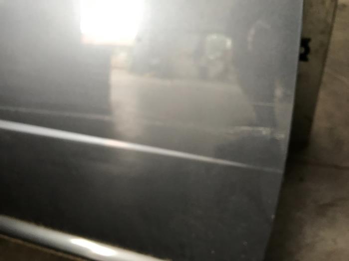 Portier 4Deurs rechts-voor van een Volvo V70 (BW) 2.4 D 20V 2010