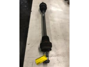 Używane Os napedowa prawy tyl Mercedes E (W212) E-220 CDI 16V BlueEfficiency Cena € 30,00 Procedura marży oferowane przez Poolman autodemontage