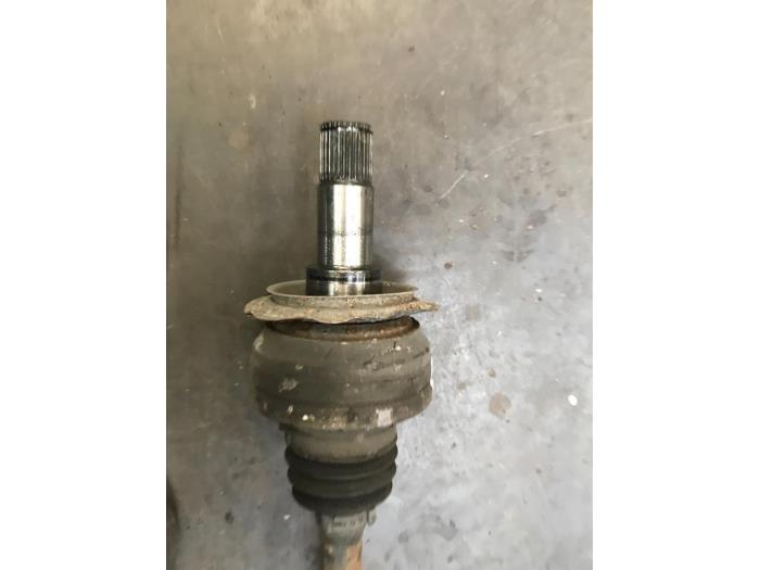 Os napedowa prawy tyl z Mercedes-Benz E Estate (S212) E-300 Hybrid,BlueTec Hybrid V6 24V 2012