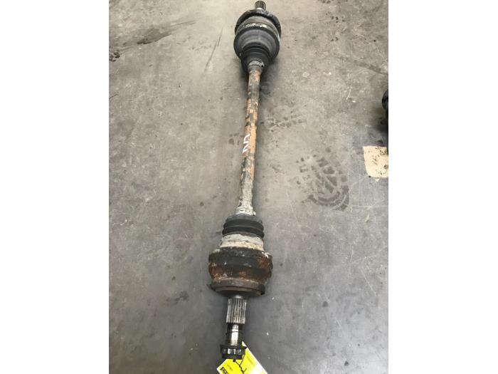 Os napedowa prawy tyl z Mercedes-Benz E Estate (S212) E-300 Hybrid,BlueTec Hybrid V6 24V 2012