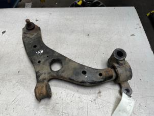 Gebruikte Triangel rechts-voor Mazda CX-5 I (KE,GH) 2.2 Skyactiv D 16V High Power 4WD Prijs € 40,00 Margeregeling aangeboden door Poolman autodemontage