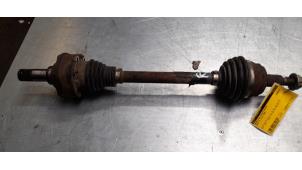 Używane Os napedowa prawy tyl Audi TT (8N3) 1.8 T 20V Quattro Cena € 25,00 Procedura marży oferowane przez Poolman autodemontage