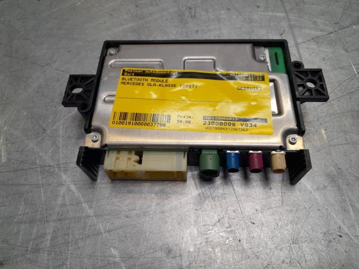 Bluetooth-modul från en Mercedes-Benz GLA (156.9) 1.6 180 16V 2017