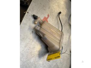 Używane Zbiornik rozprezny Audi A4 (B8) 1.8 TFSI 16V Cena € 20,00 Procedura marży oferowane przez Poolman autodemontage