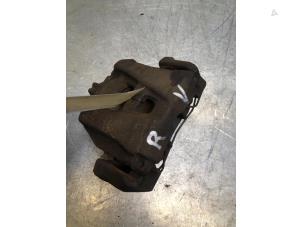 Używane Zacisk hamulcowy prawy przód Audi A4 (B8) 1.8 TFSI 16V Cena € 30,00 Procedura marży oferowane przez Poolman autodemontage