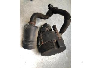 Begagnade Avgaspump Porsche Boxster (986) 3.2 S 24V Pris € 100,00 Marginaltabell erbjuds av Poolman autodemontage