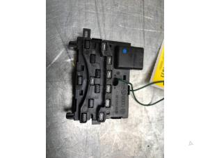 Używane Rózne Audi TT Roadster (8J9) 2.0 TFSI 16V Cena € 20,00 Procedura marży oferowane przez Poolman autodemontage