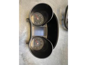 Begagnade Instrumentpanel Mercedes C (W205) C-220 2.2 CDI BlueTEC, C-220 d 16V Pris € 125,00 Marginaltabell erbjuds av Poolman autodemontage