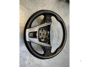 Używane Kierownica Volvo V60 I (FW/GW) 2.4 D6 20V Plug-in Hybrid AWD Cena € 75,00 Procedura marży oferowane przez Poolman autodemontage