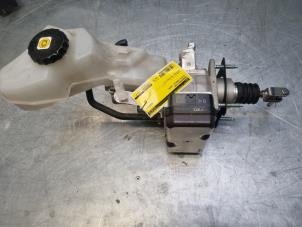 Begagnade Bromsservo Toyota Corolla Touring Sport (E21/EH1) 1.8 16V Hybrid Pris € 300,00 Marginaltabell erbjuds av Poolman autodemontage