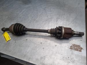 Gebruikte Aandrijfas links-voor Renault Trafic (1FL/2FL/3FL/4FL) 1.6 dCi 90 Prijs € 60,50 Inclusief btw aangeboden door Poolman autodemontage