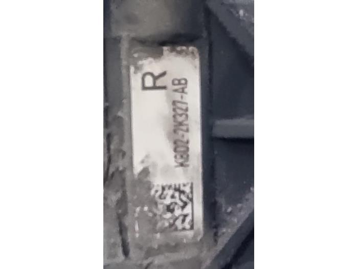 Remklauw (Tang) rechts-achter van een Land Rover Range Rover Evoque (LVJ/LVS) 2.0 D 180 16V Coupe 2019