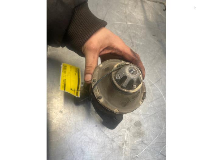 Motorfäste från en Volvo XC90 I 3.2 24V 2008