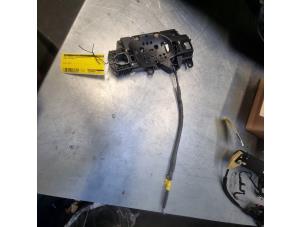 Gebruikte Portiergreep 4Deurs rechts-achter Audi S4 Avant (B9) 3.0 TFSI V6 24V Prijs € 30,00 Margeregeling aangeboden door Poolman autodemontage