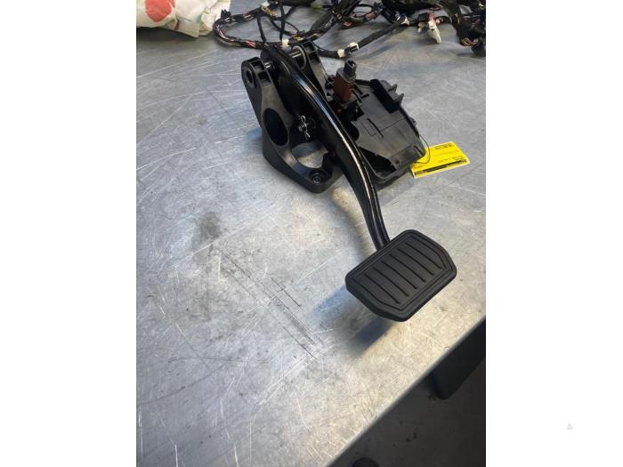 Pédale de frein d'un Tesla Model 3 Standard RWD Plus 60 kWh 2019