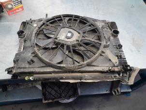 Begagnade Kylarsats Mercedes E (W211) 2.7 E-270 CDI 20V Pris € 100,00 Marginaltabell erbjuds av Poolman autodemontage