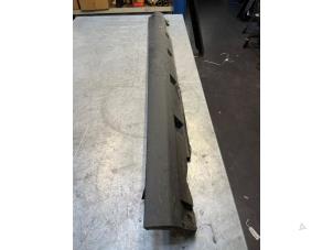 Gebruikte Zijskirt links Ford Focus 3 1.6 TDCi 95 Prijs € 30,00 Margeregeling aangeboden door Poolman autodemontage