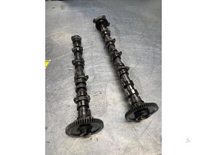 Begagnade Kamaxelsats Volvo S60 I (RS/HV) 2.4 D5 20V Pris € 75,00 Marginaltabell erbjuds av Poolman autodemontage