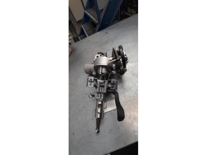 Electric power steering unit from a Kia Carens IV (RP) 1.7 CRDi 16V 2014