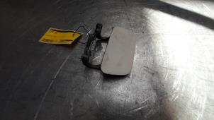 Używane Zakretka spryskiwacz reflektorów po prawej Audi A4 (B8) 2.0 TDI 16V Quattro Cena € 20,00 Procedura marży oferowane przez Poolman autodemontage