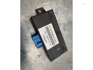 Gebruikte Luchtvering module Mercedes E Estate (S212) E-350 CDI BlueTEC 3.0 V6 24V 4-Matic Prijs € 25,00 Margeregeling aangeboden door Poolman autodemontage