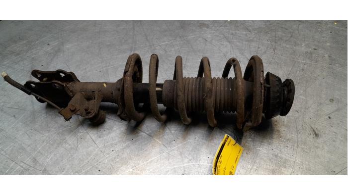 Schokdemperpoot links-voor van een Kia Picanto (BA) 1.0 12V 2005