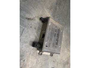 Gebruikte Antenne Versterker Mercedes S (W221) 3.5 S-350 24V Prijs € 25,00 Margeregeling aangeboden door Poolman autodemontage