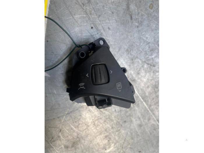 Schakelaar (diversen) van een Tesla Model X 100X 2018