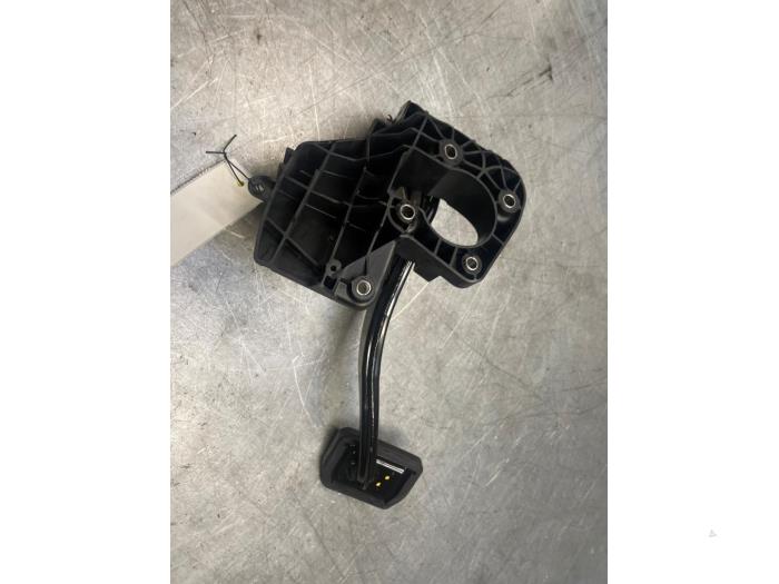 Pédale de frein d'un Tesla Model 3 Long Range AWD 75 kWh 2020