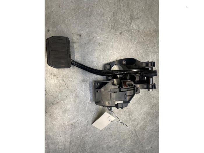 Pédale de frein d'un Tesla Model 3 Long Range AWD 75 kWh 2020