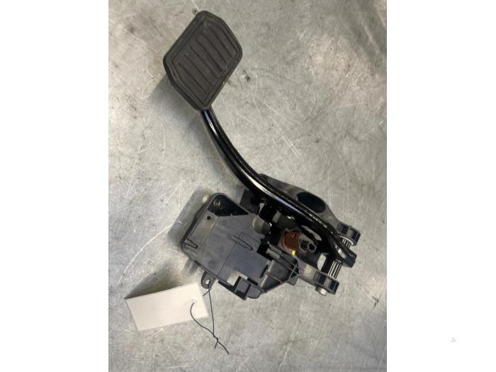 Pédale de frein d'un Tesla Model 3 Long Range AWD 75 kWh 2020