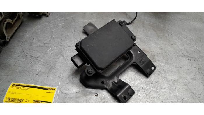 Adaptiv farthållare, sensor (avstånd) från en Volvo V60 I (FW/GW) 2.4 D6 20V Plug-in Hybrid AWD 2015