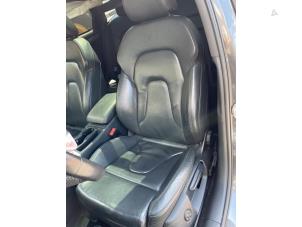 Używane Zestaw powlok (kompletny) Audi A4 Avant (B8) 1.8 TFSI 16V Quattro Cena € 499,00 Procedura marży oferowane przez Poolman autodemontage