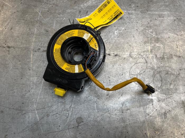 Klockfjäder, airbag från en Hyundai i10 (F5) 1.0i 12V 2013