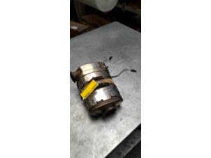 Usados Filtro de hollín Volvo V60 I (FW/GW) 2.4 D6 20V Plug-in Hybrid AWD Precio € 350,00 Norma de margen ofrecido por Poolman autodemontage