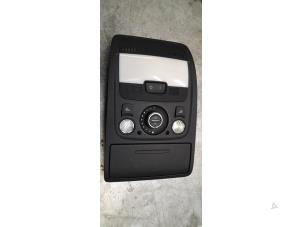 Używane Oswietlenie wewnetrzne przód Audi A4 Avant (B8) 1.8 TFSI 16V Quattro Cena na żądanie oferowane przez Poolman autodemontage