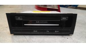 Używane Jednostka multimedialna Audi A4 Avant (B8) 1.8 TFSI 16V Quattro Cena € 350,00 Procedura marży oferowane przez Poolman autodemontage