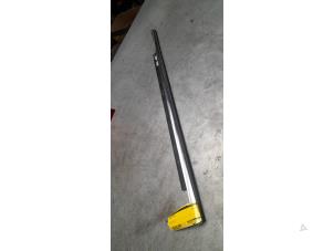 Gebruikte Raamlikker Audi A4 Avant (B8) 1.8 TFSI 16V Quattro Prijs € 25,00 Margeregeling aangeboden door Poolman autodemontage