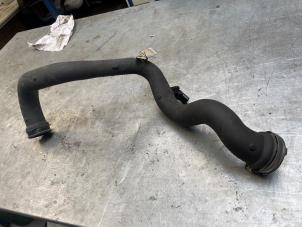 Używane Waz ssacy powietrza Audi A4 Avant (B8) 1.8 TFSI 16V Quattro Cena € 39,00 Procedura marży oferowane przez Poolman autodemontage