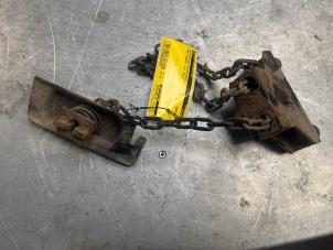 Gebruikte Hefmechniek Reservewiel Ford Ranger 2.0 Bi-TDCi 16V 4x4 Prijs € 60,50 Inclusief btw aangeboden door Poolman autodemontage