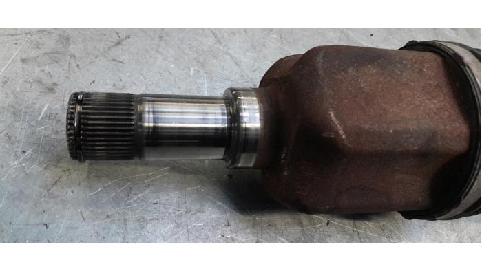 Drivaxel, vänster fram från en Ford Transit Custom 2.2 TDCi 16V 2013