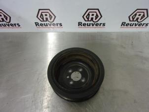 Gebruikte Krukas Poelie Volkswagen Golf V (1K1) 1.9 TDI Prijs € 20,00 Margeregeling aangeboden door Autorecycling Reuvers B.V.