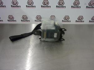 Gebruikte Veiligheidsgordel rechts-voor Mazda RX-8 (SE17) 1.3 Renesis HP Prijs € 35,00 Margeregeling aangeboden door Autorecycling Reuvers B.V.