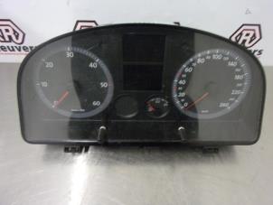 Begagnade Instrumentpanel Volkswagen Caddy III (2KA,2KH,2CA,2CH) 2.0 SDI Pris € 50,00 Marginaltabell erbjuds av Autorecycling Reuvers B.V.