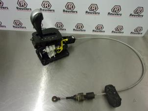 Begagnade Automatisk växelväljare Saab 9-3 Sport Estate (YS3F) 1.9 TiD 16V Pris € 75,00 Marginaltabell erbjuds av Autorecycling Reuvers B.V.