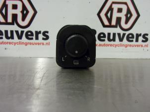 Begagnade Spegelspak Volkswagen Golf V (1K1) 1.9 TDI Pris € 15,00 Marginaltabell erbjuds av Autorecycling Reuvers B.V.