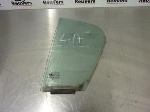 Gebruikte Portierruit 4Deurs links-achter Opel Corsa D 1.3 CDTi 16V Ecotec Prijs € 15,00 Margeregeling aangeboden door Autorecycling Reuvers B.V.