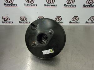 Gebruikte Rembooster Suzuki Alto 1.0 12V Prijs € 40,00 Margeregeling aangeboden door Autorecycling Reuvers B.V.